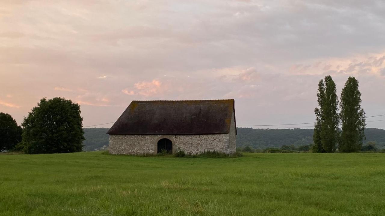 Вілла La Nebuleuse Notre-Dame-de-l'Isle Екстер'єр фото